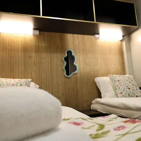 Innova Travelvir - Mobhome Sealavie *