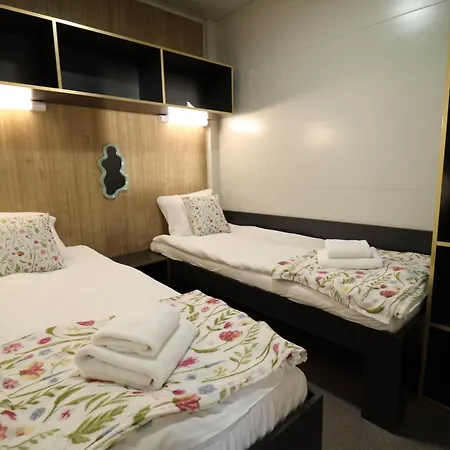 Innova Travelvir - Mobhome Sealavie Ferienhaus Pakoštane