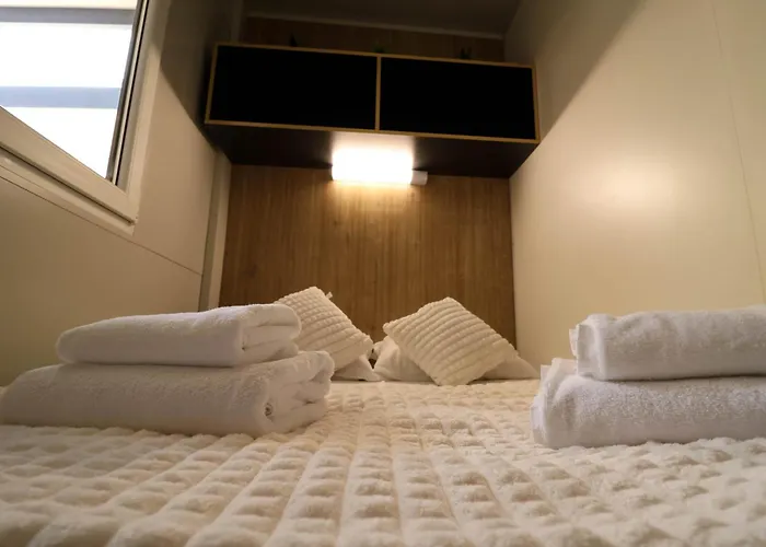 Nyaraló Innova Travelvir - Mobhome Sealavie *