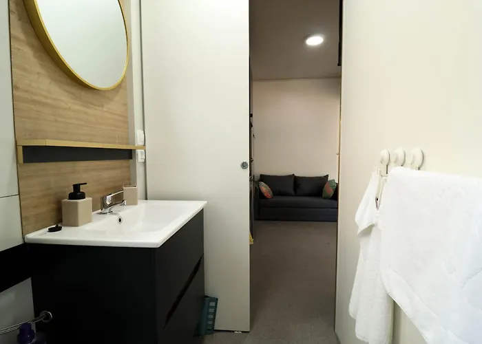 Innova Travelvir - Mobhome Sealavie *